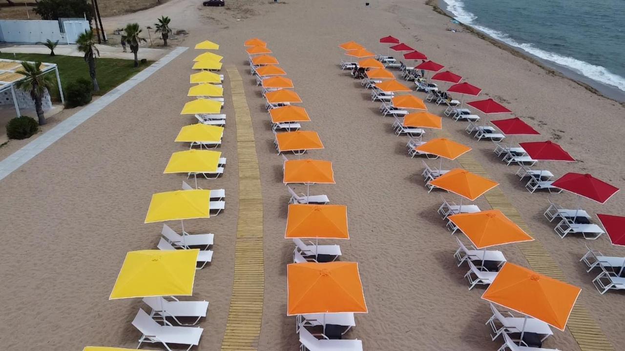 Buka Sandy Beach Messíni المظهر الخارجي الصورة