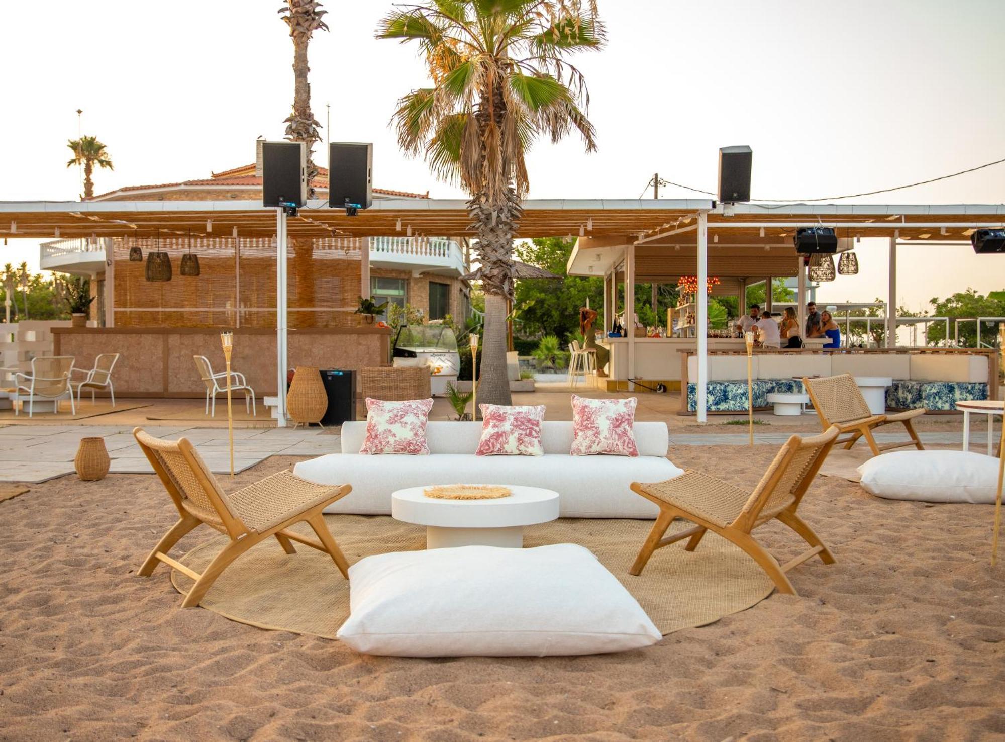 Buka Sandy Beach Messíni المظهر الخارجي الصورة